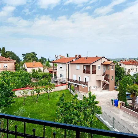 Euphemia Apartman *
