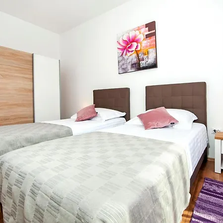 Apartman Euphemia *